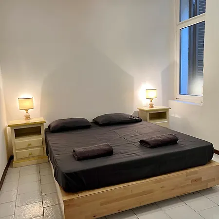 Palm House Appartement Verona Buitenkant foto
